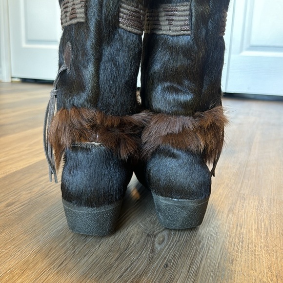 vtg Italian Tecnica 70s 80s brown goat fur mukluk muk luk boots size 7.5 cute - Picture 7 of 15